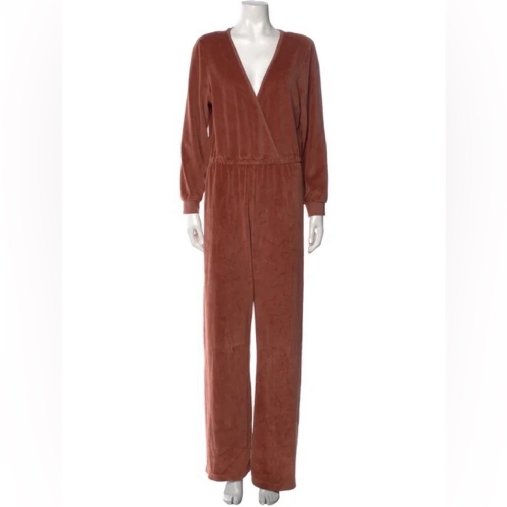Suzie Kondi plunge neckline jumpsuit velour in chestnut